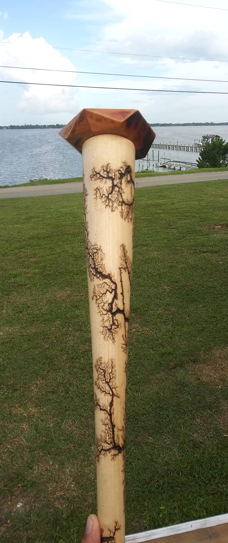 Burned pedestal