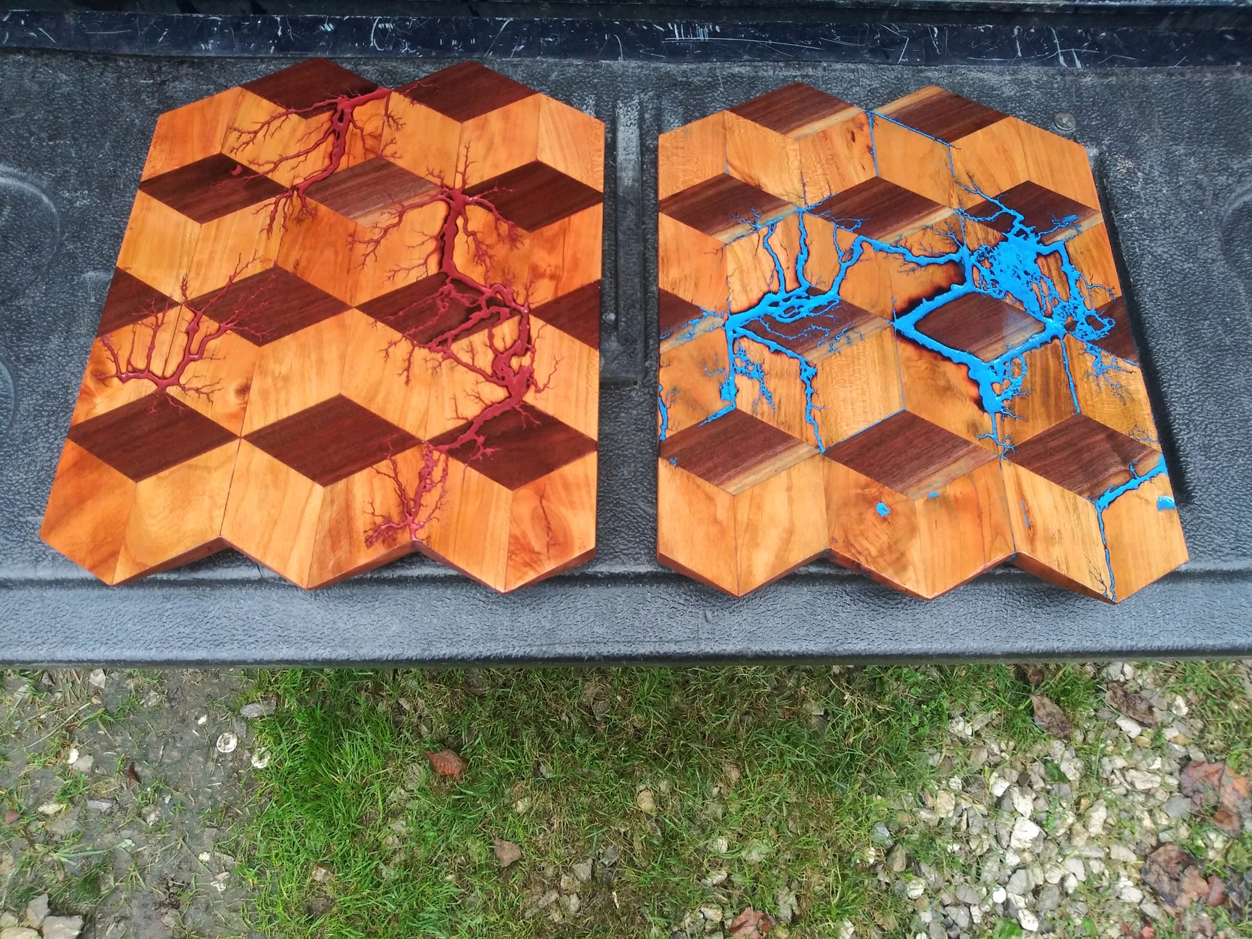 Red and blue boards side by side